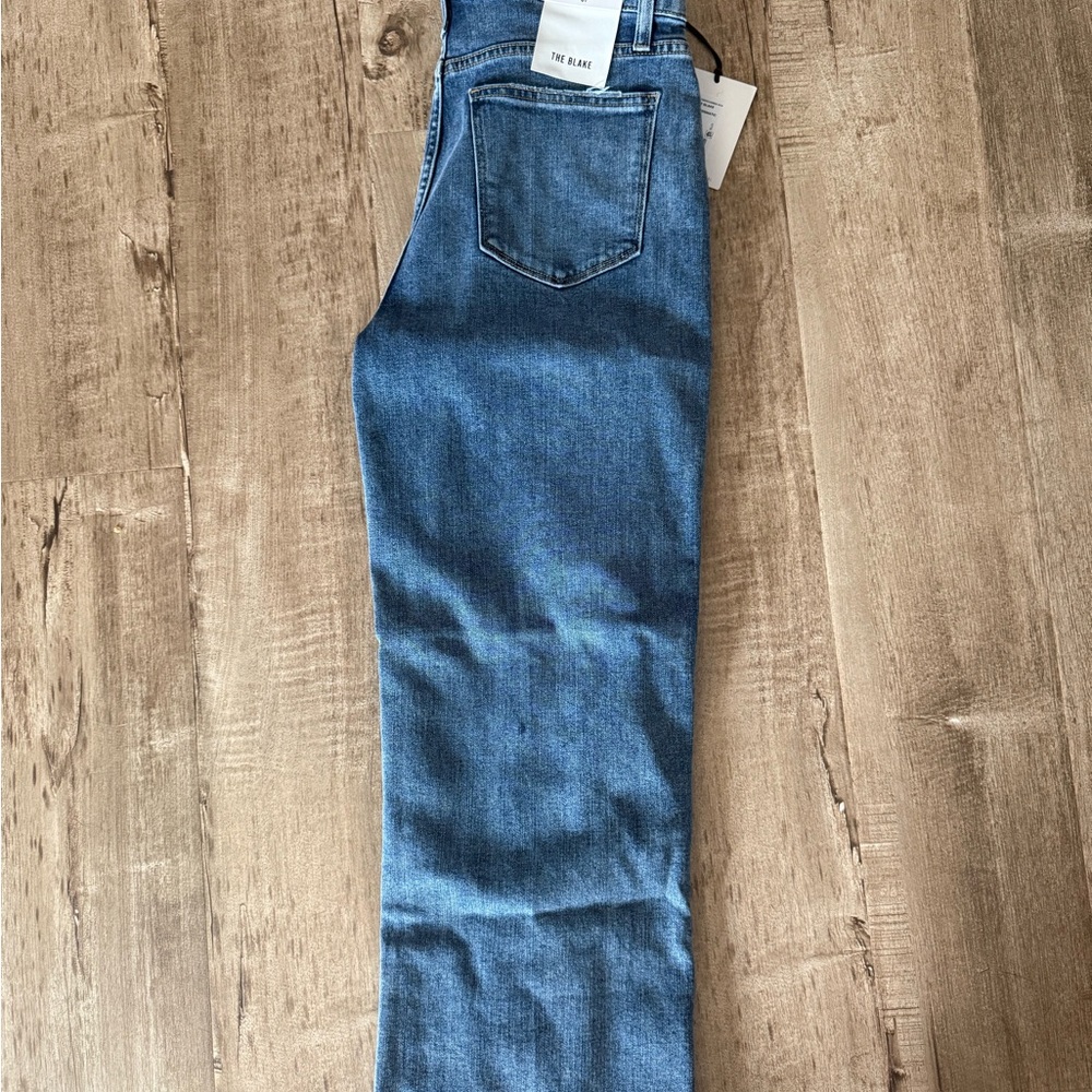 Joe's Jeans Women's Slim Straight in Classic Blue - Picture 2 of 3